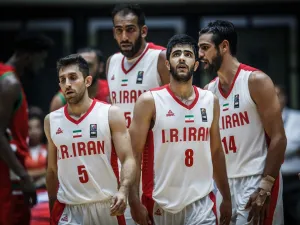 إيران تواجه استراليا في النهائي