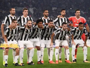 يوفنتوس يفوز بصعوبة