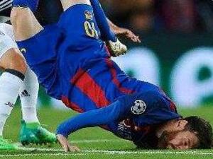 حادثة ارتطام وجه ميسي بالأرض