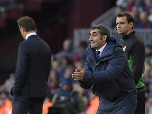 فالفيردي (يمين) وعلى اليسار لوبيتيغي