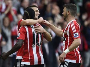 ماني (وسط) يقود ساوثهامبتون للفوز