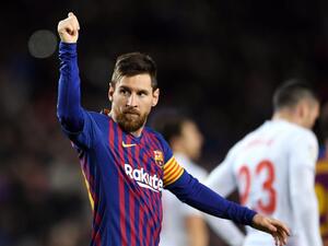 ميسي يرفع رصيده إلى 17 هدفاً في صدارة الهدافين بفارق 3 أهداف عن زميله لويس سواريز صاحب المركز الثاني