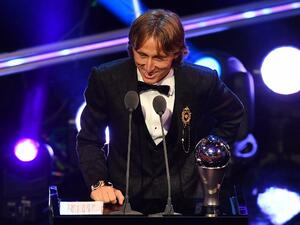 مودريتش يفوز بالجائزة