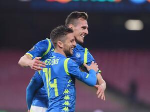 نابولي يقطع شوطاً مهماً نحو بلوغ ربع النهائي