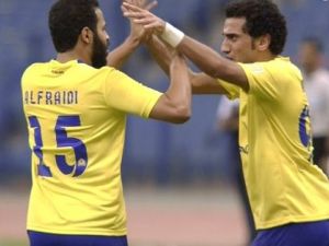 التعادل سيد الموقف بين النصر والخليج