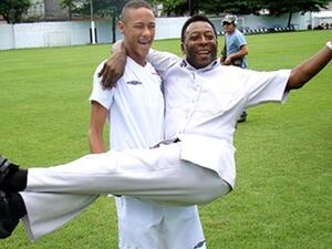 صورة أرشيفية لبيليه ونيمار