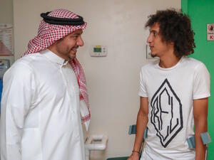 منتخب الإمارات والهلال يخسران خدمات عموري