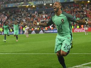 كواريزما يحتفل بهدفه القاتل