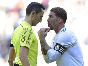 راموس يعترض على قرار للحكم خوسيه ماريا سانشيز مارتينيز