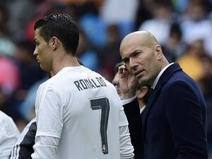 زيدان يدعم رونالدو