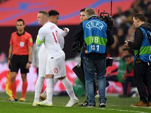 روني لحظة دخوله بديلا للينغارد