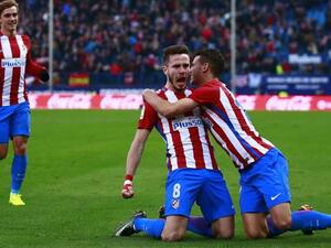 أتلتيكو مدريد يستعيد بعضاً من توازنه