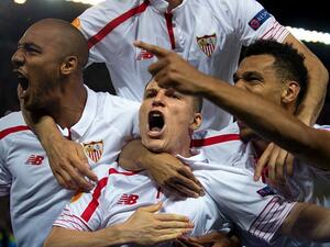 احتفال إشبيلية باللقب الأوروبي شابته أعمال شغب من طرف مشجعي الفريق