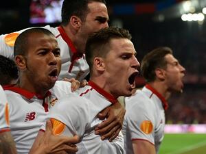 كيفين غاميرو (وسط)