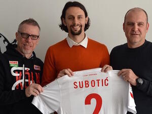 سوبوتيتش إلى كولن