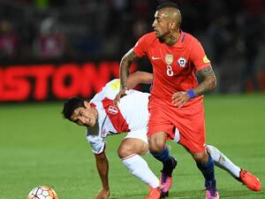 فيدال يقود تشيلي للفوز