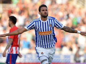 ويليان يحتفل بهدفه