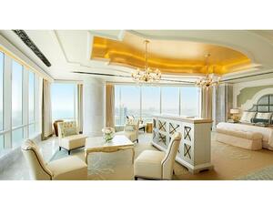 St Regis Abu Dhabi_Al Manhal Suite Bedroom