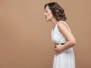 النزف ما بين الدورات الشهرية هو نزول دم أوكتل دم خارج عن أيام الطمث الطبيعي 