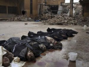 مدنيون سوريون اعدموا والقيت جثثهم في نهر قويق بالقرب من حلب/أ.ف.ب