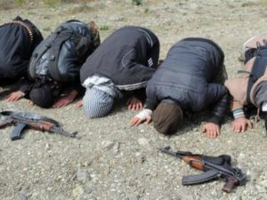 العبدللات حذر السلطات الأردنية من نتائج الإشتراك في أي مشاريع تستهدف شباب "النصرة"