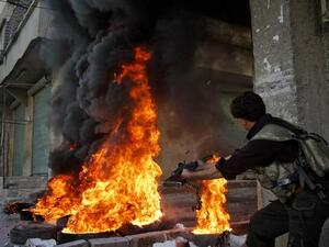 مواطنا يبلغ من العمر (42 عاما) احرق نفسة في غزة