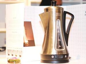 The Arab world now has its very own coffee machine to streamline the process of making Arab coffee! [Image courtesy: arabnews.com]