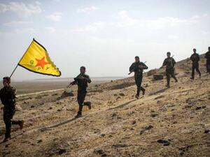 مقاتلون من قوات سوريا الديمقراطية/ ارشيفية