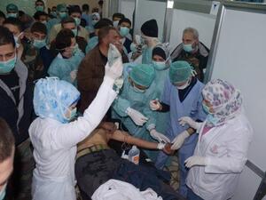 إتهام مقاتلي المعارضة بإطلاقهم مقذوفا مليئا بغاز السارين على ضاحية في مدينة حلب