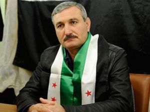 قائد "الجيش السوري الحر" العقيد رياض الأسعد