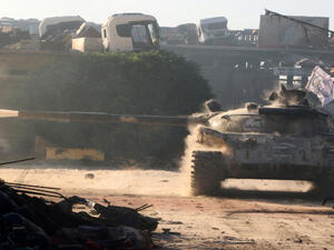 دبابة للمعارضة السورية