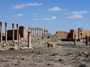 A view of the external columns of Palmyra's Temple of Bel in the ancient Syrian city on March 31, 2016. (AFP/Joseph Eid)