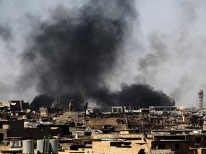 Smoke Billows in Old City of Mosul (AFP) 