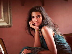 If you’re following Tara on Instagram, you can’t help but notice her latest story in a marvelous Yasmin Mansour dress. (Source: Tara Emad - Instagram) If you’re following Tara on Instagram, you can’t help but notice her latest story in a marvelous Yasmin Mansour dress. (Source: Tara Emad - Instagram)