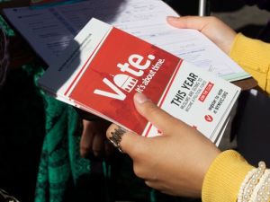 فوز المرشح البيئي ألكسندر فان دير بيلين بالانتخابات الرئاسية النمساوية