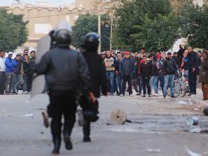 Police approach protesters in Kasserine, Tunisia. (AFP/Mohamed Khalil)