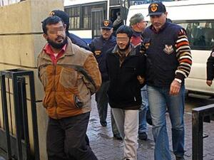 Suspected Al Qaeda members are arrested by Turkish police after an operation earlier in the region. [guardian]