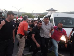 تواصل حملات الاعتقالات على خلفية الانقلاب العسكري الفاشل في تركيا