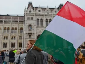هنغاريا تميزت منذ 2015 بسياستها المعادية لاستقبال المهاجرين من خارج أوروبا