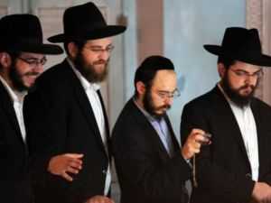 حاخامات يهود