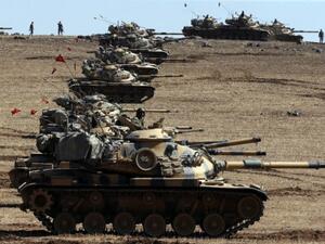 وحدات عسكرية تركية منتشرة على الحدود السورية