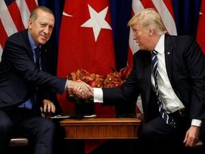 الرئيس الأمريكي دونالد ترامب ونظيره التركي رجب طيب أردوغان