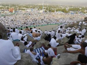 الفوج الأول من الحجاج وصلوا من بنغلاديش والهند مؤخرا