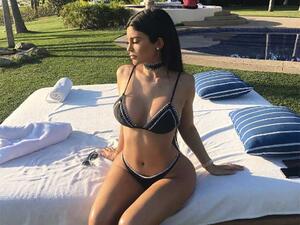 Kylie Jenner gets about $32,000 on every Instagram post. (Kylie Jenner/ Instagram )