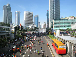Car Free Day in Jakarta, Indonesia in 2010 (Wikimedia Commons)