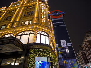 Saudis travelers’ expenditure rate has been considered among the highest in Britain.  (Shutterstock/4kclips)