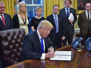 President Donald Trump signed a memorandum to deploy troops to the U.S.-Mexico border to fight illegal immigration. (AFP/ File Photo)