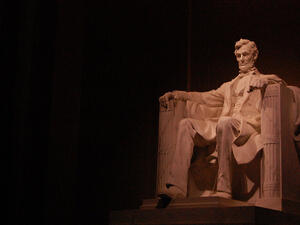 How do Americans interpret their own foreign policy? Image: Shubert Ciencia, CC