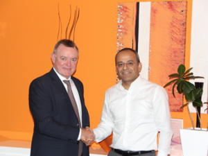Xerox Emirates and Redington Gulf Sign Partnership Agreement