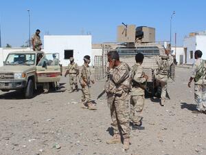 Forces loyal to the Saudi-backed Yemeni President Hadi on patrol against al-Qaeda fighters in the south. (AFP/Saleh al-Obeidi)